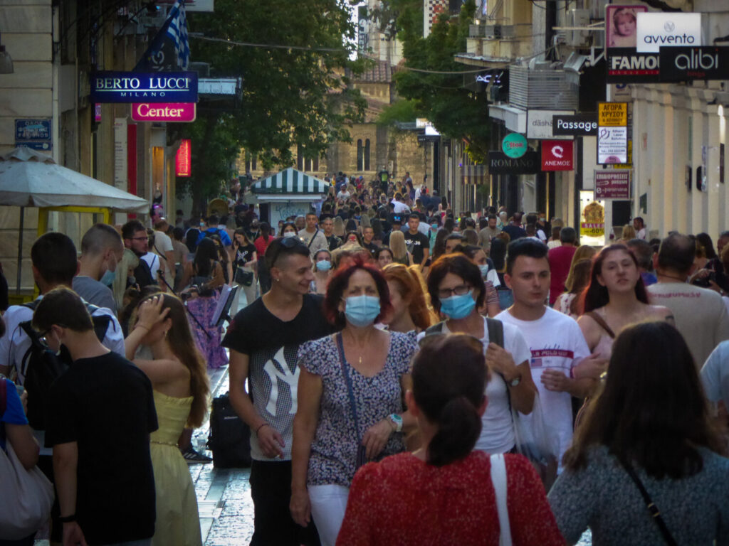 Κορωνοϊός: 2.070 νέα κρούσματα – 5 θάνατοι – 147 διασωληνωμένοι