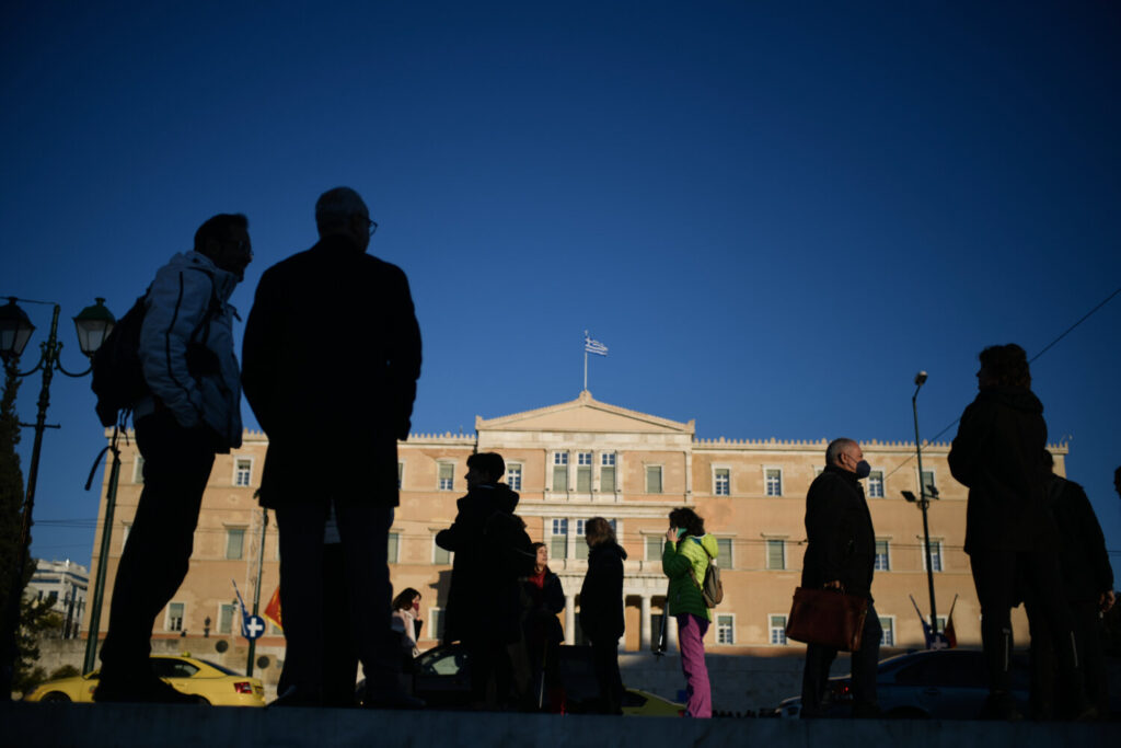 Κορωνοϊός: 18.094 νέα κρούσματα, 88 θάνατοι, 460 διασωληνωμένοι