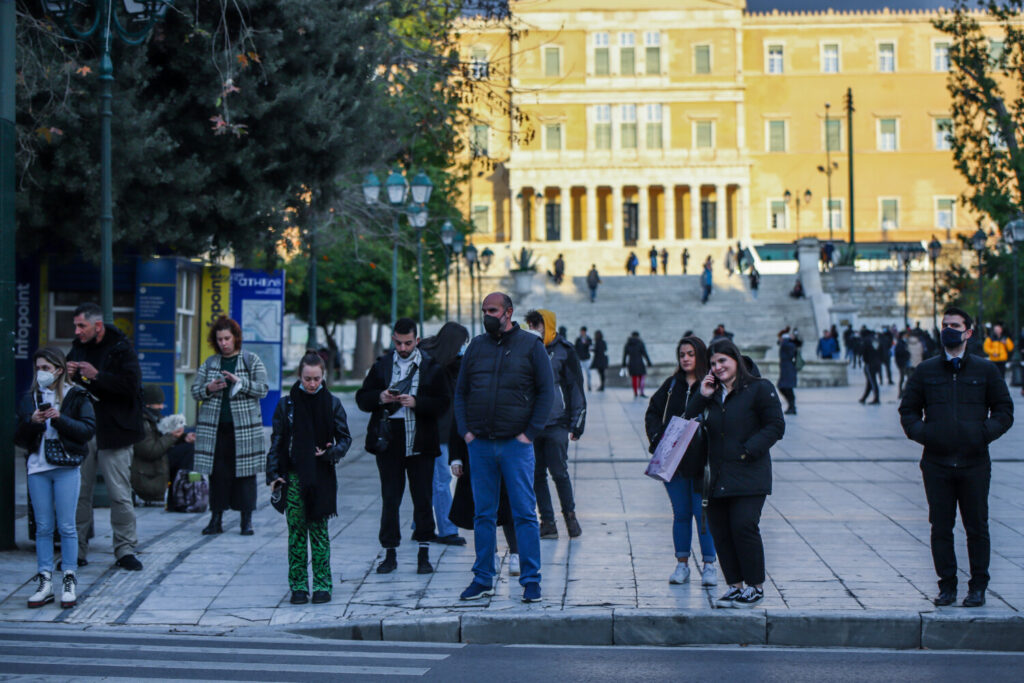 Κορωνοϊός: 19.002 νέα κρούσματα, 39 θάνατοι και 363 διασωληνωμένοι