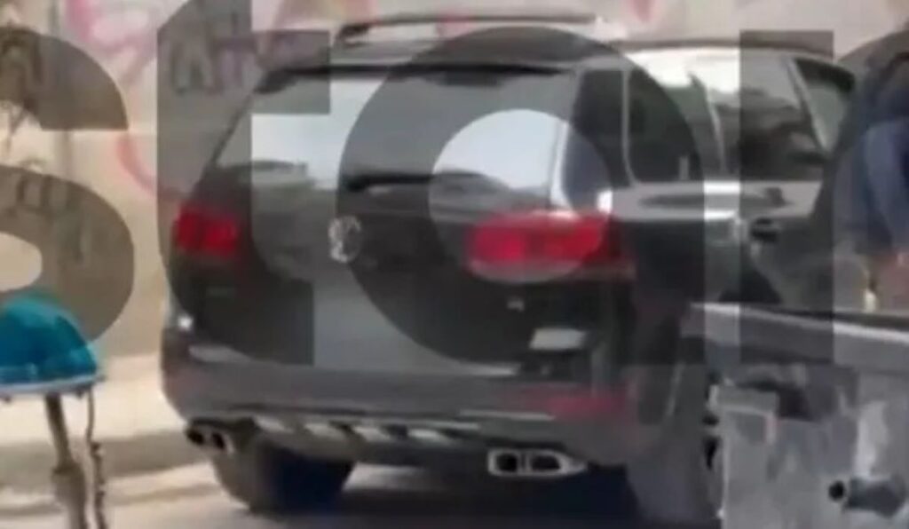 Kυψέλη: Μεθυσμένος οδηγός τζιπ έκανε τρελή πορεία στην Κεφαλληνίας και τράκαρε δεκάδες αυτοκίνητα