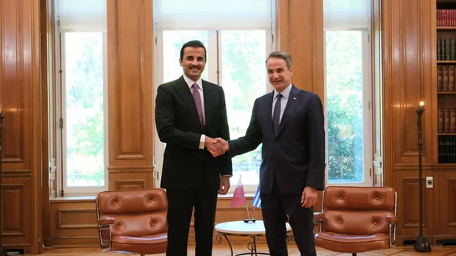 Συνάντηση του πρωθυπουργού  με τον Εμίρη του Κατάρ –  Στο επίκεντρο  οι επενδύσεις και οι εξελίξεις στη Μέση Ανατολή