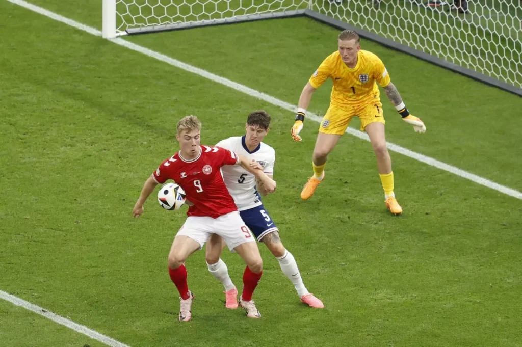 Δανία – Αγγλία 1-1: Ισοπαλία και όλα «ανοιχτά» για την πρόκριση από τον τρίτο όμιλο του Euro 2024 (βίντεο)