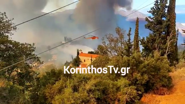 Φωτά στην Κορινθία: Μάχη με τις αναζωπυρώσεις –Νέα μηνύματα από το 112 για εκκενώσεις – Κάηκε εκκλησία στο Ξυλόκαστρο – Βίντεο